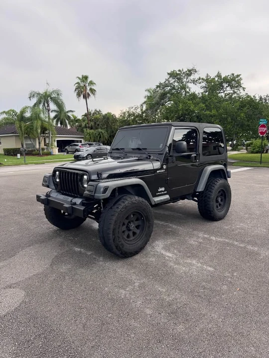 2005 Jeep TJ Wrangler - Image 2 of 15