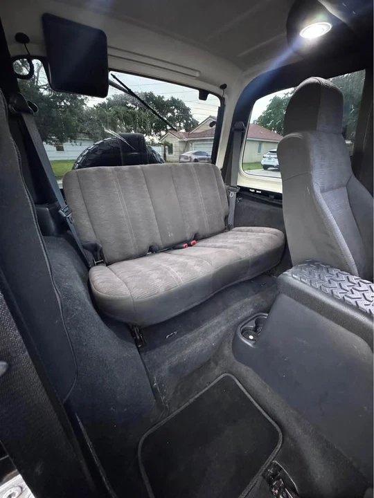 2005 Jeep TJ Wrangler - Image 9 of 15