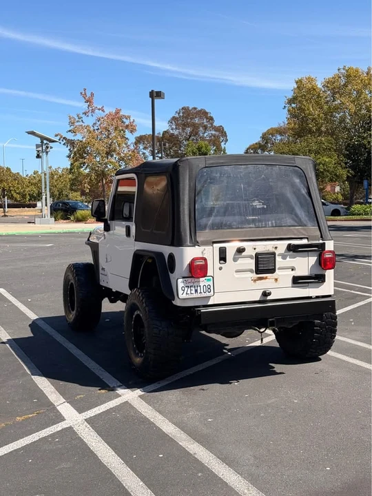 2005 Jeep TJ Wrangler - Image 4 of 11