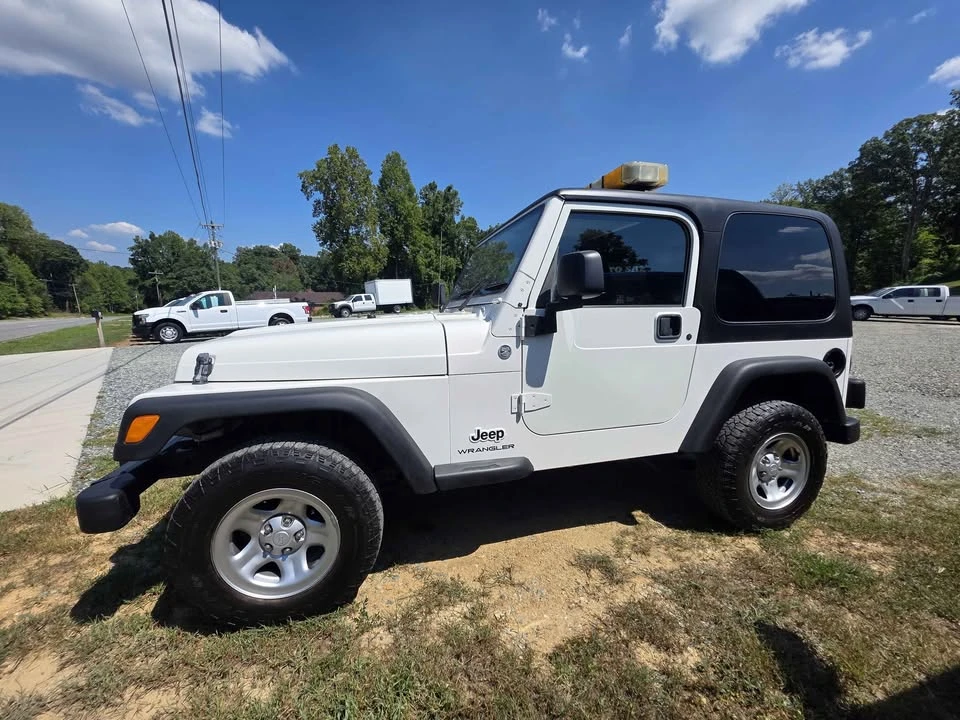 2005 Jeep TJ Wrangler - Image 6 of 16