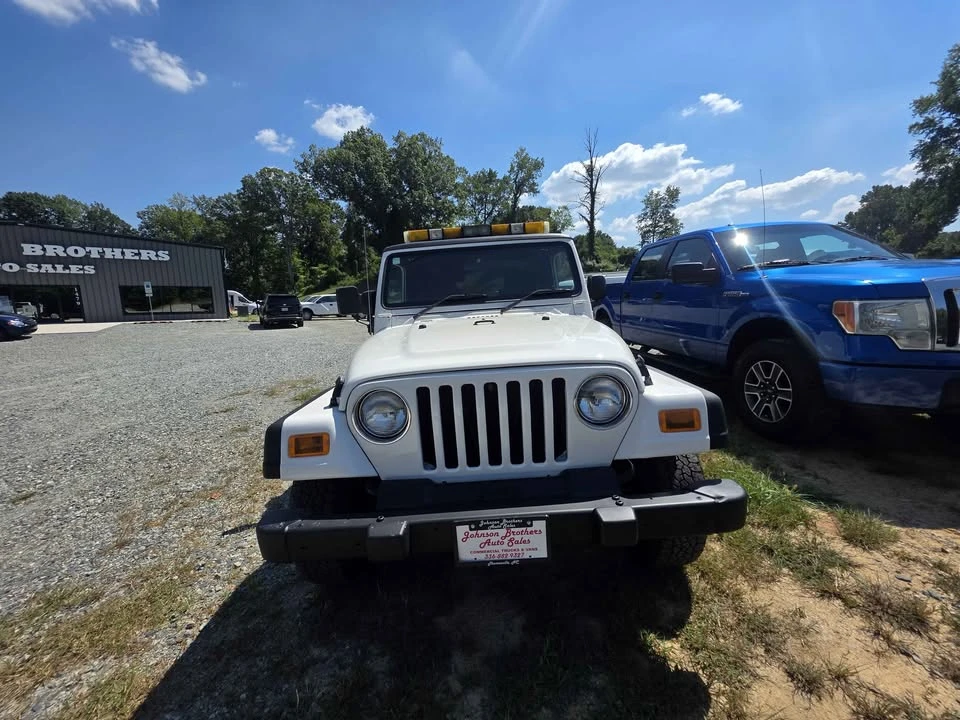 2005 Jeep TJ Wrangler - Image 8 of 16