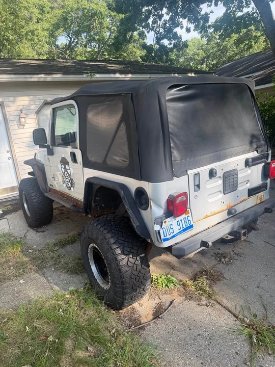 2005 Jeep TJ Wrangler - Image 5 of 9