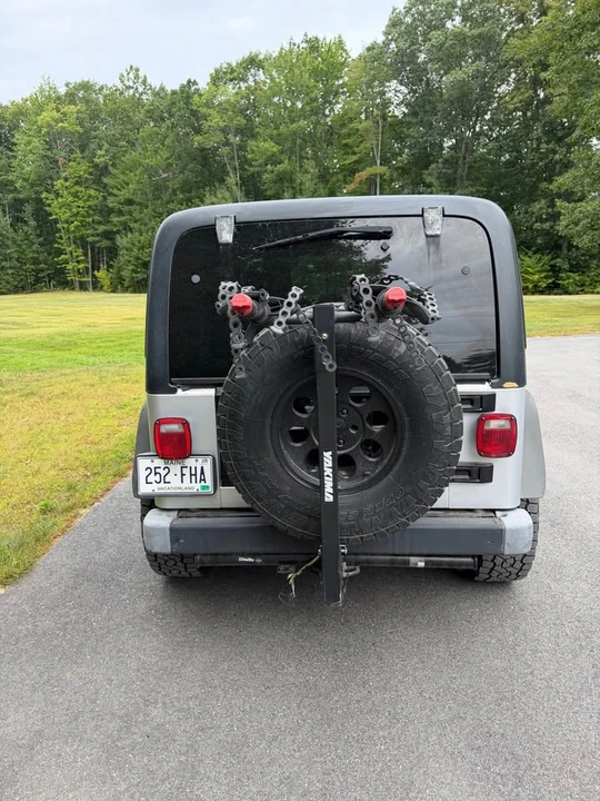 2005 Jeep TJ Wrangler - Image 2 of 8