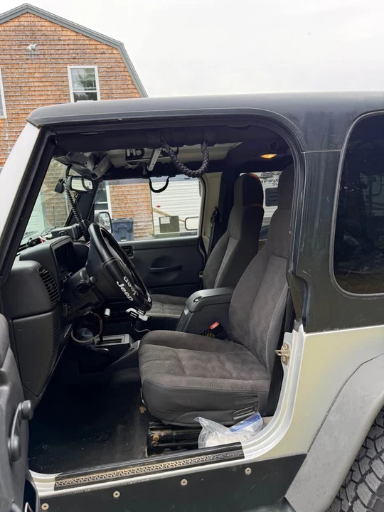 2005 Jeep TJ Wrangler - Image 4 of 8