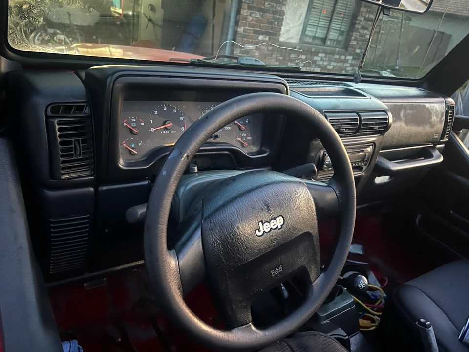 2005 Jeep TJ Wrangler - Image 10 of 11