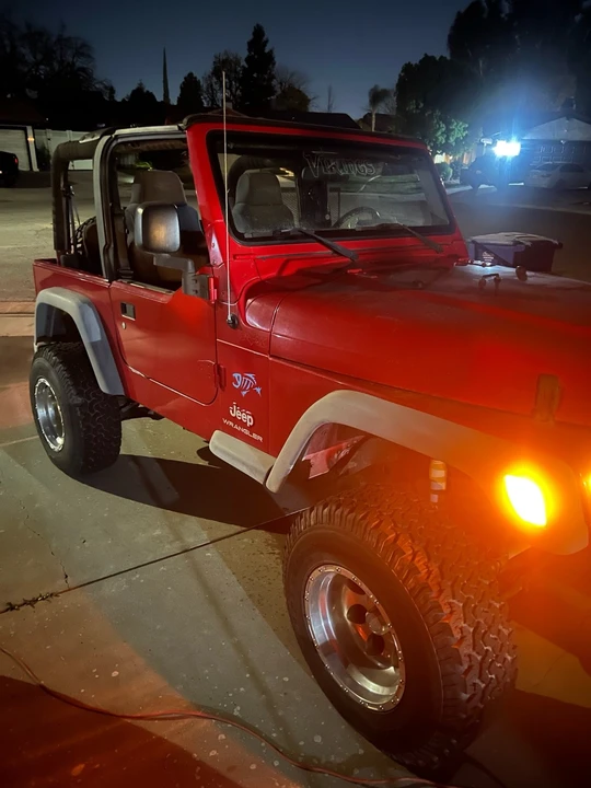 2005 Jeep TJ Wrangler - Image 5 of 11