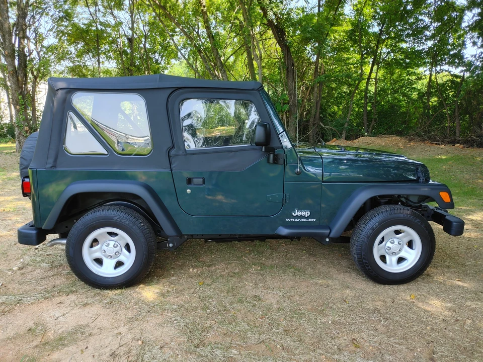 2005 Jeep TJ Wrangler - Image 20 of 31