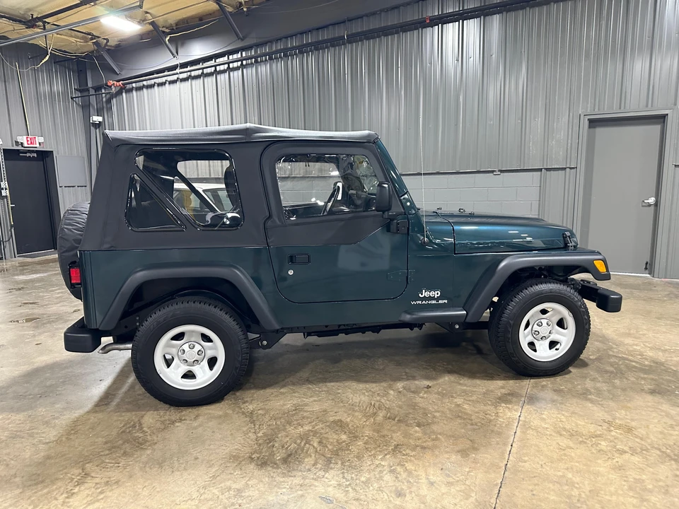 2005 Jeep TJ Wrangler - Image 19 of 31
