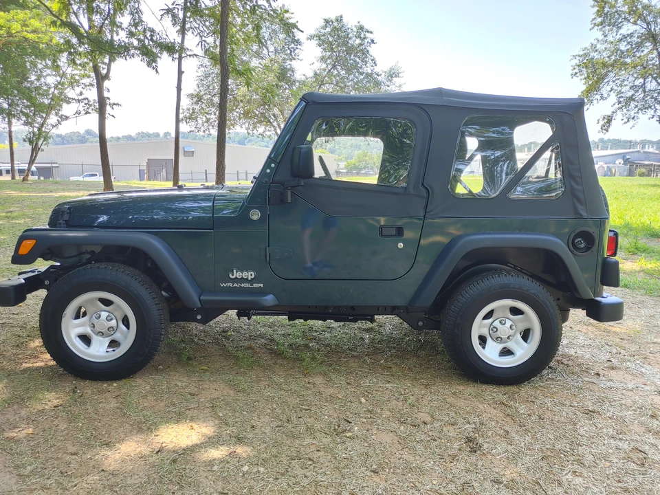 2005 Jeep TJ Wrangler - Image 12 of 31