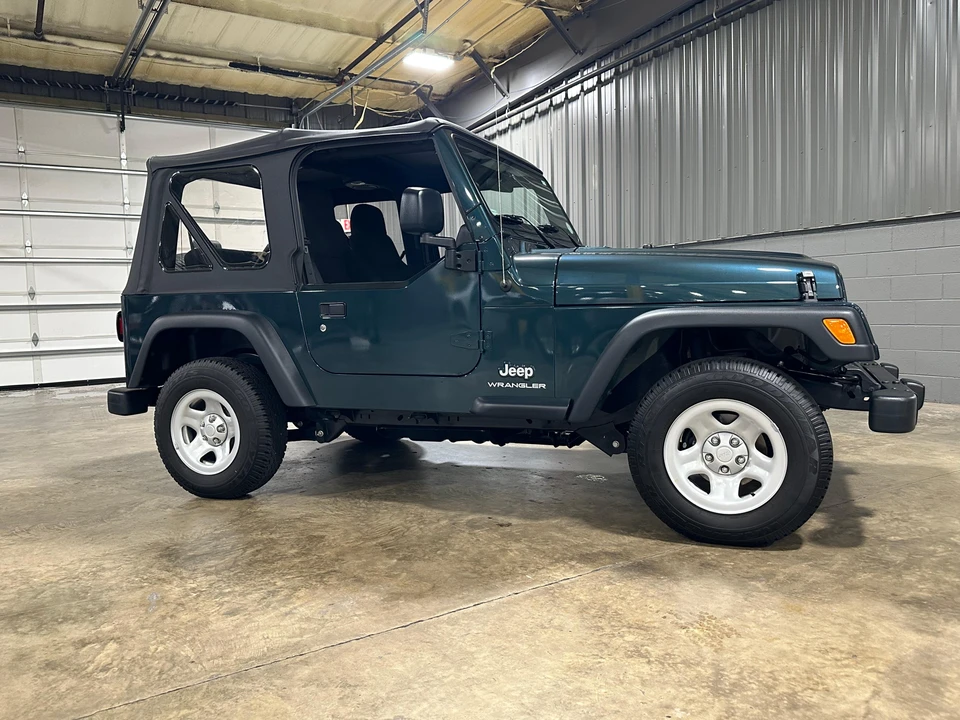 2005 Jeep TJ Wrangler - Image 21 of 31