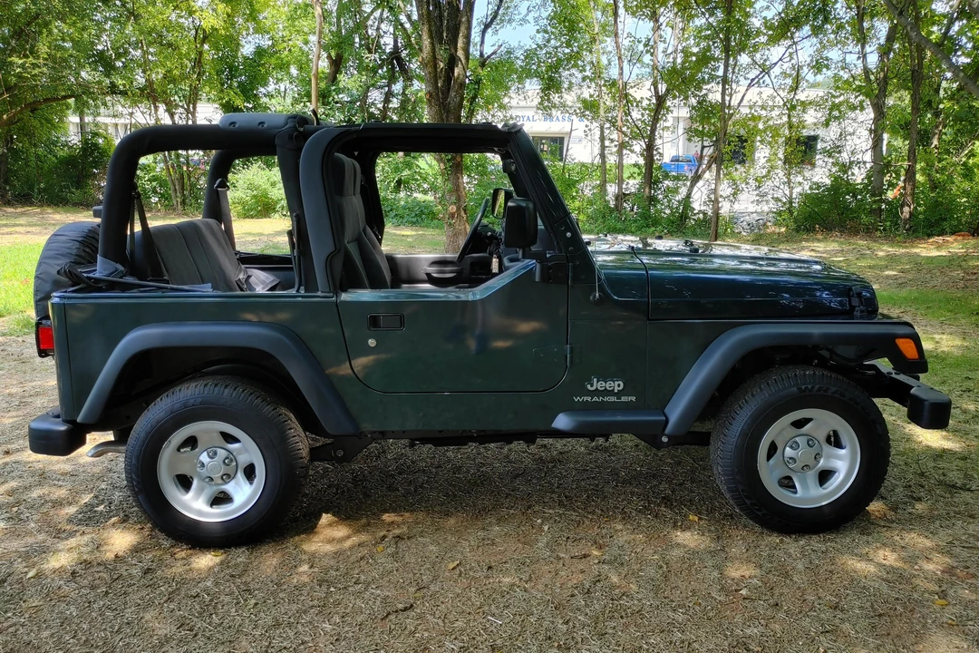 2005 Jeep TJ Wrangler - Image 3 of 31