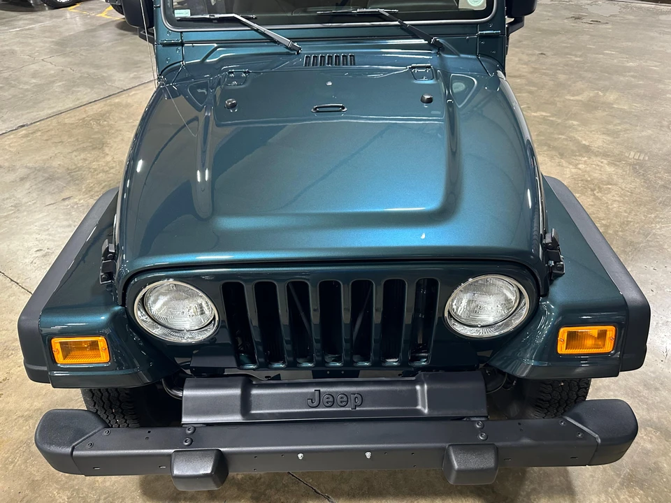 2005 Jeep TJ Wrangler - Image 28 of 31