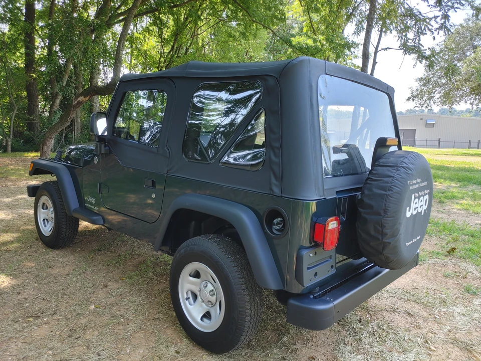 2005 Jeep TJ Wrangler - Image 15 of 31