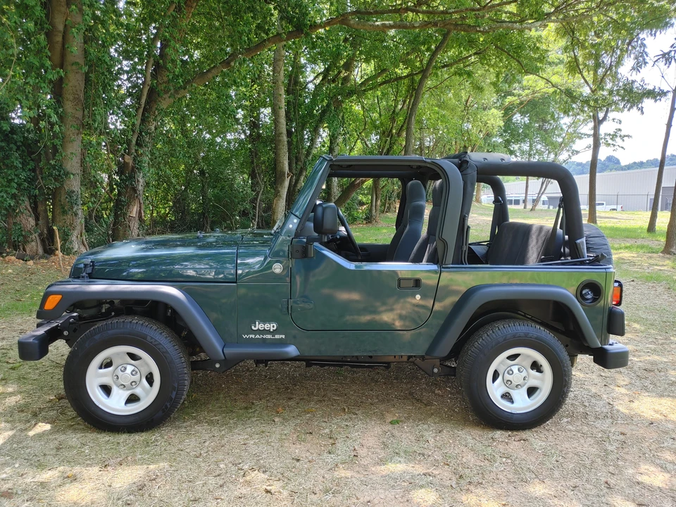 2005 Jeep TJ Wrangler - Image 7 of 31