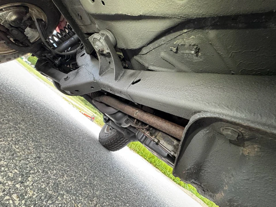 2005 Jeep TJ Wrangler - Image 15 of 16