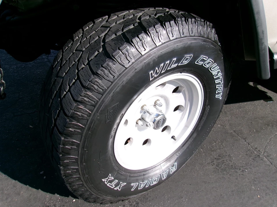 2005 Jeep TJ Wrangler - Image 9 of 20