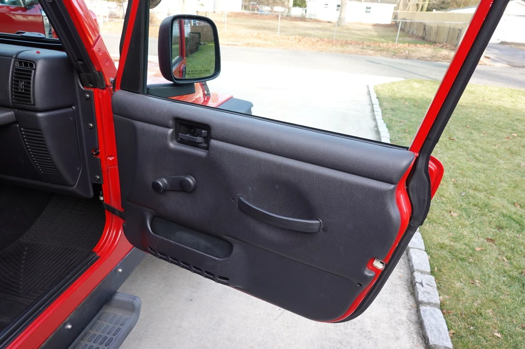 2005 Jeep TJ Wrangler - Image 11 of 21