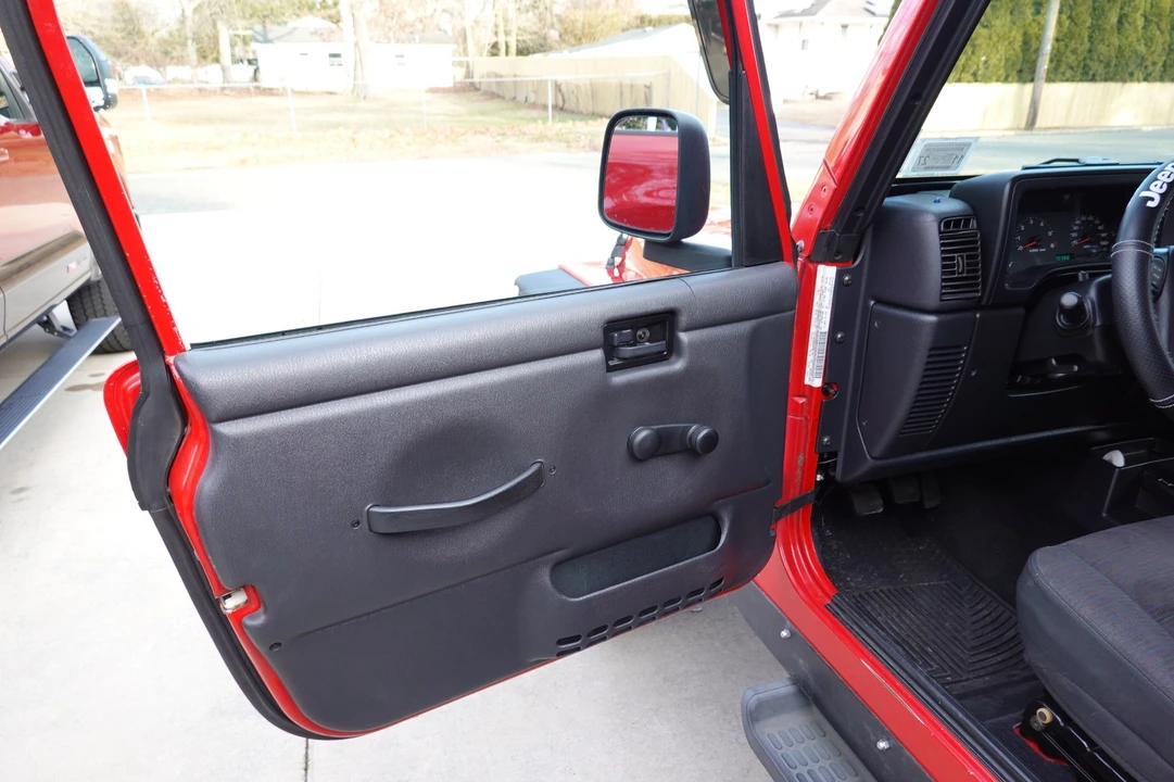 2005 Jeep TJ Wrangler - Image 15 of 21