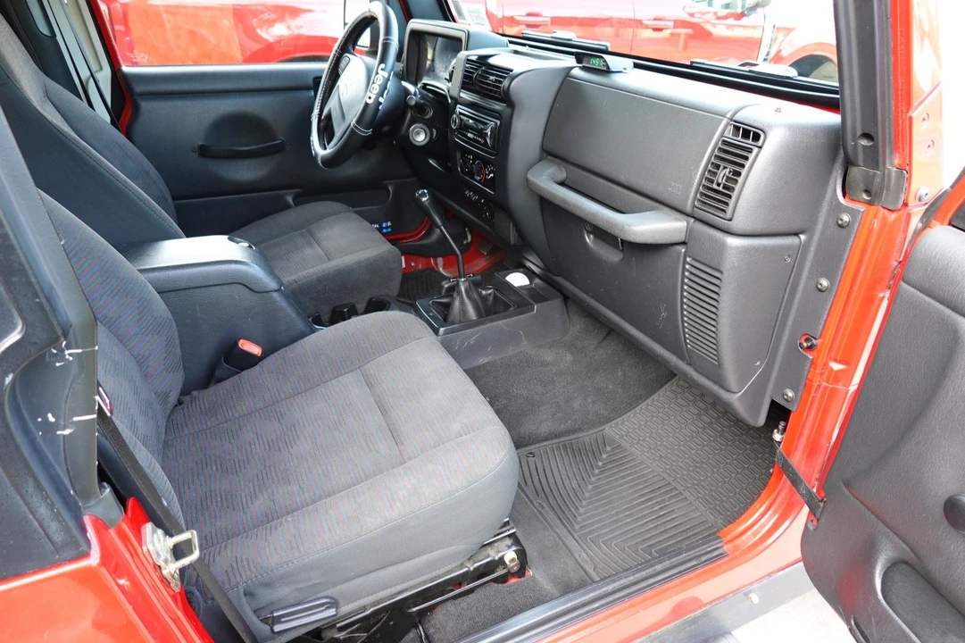 2005 Jeep TJ Wrangler - Image 12 of 21