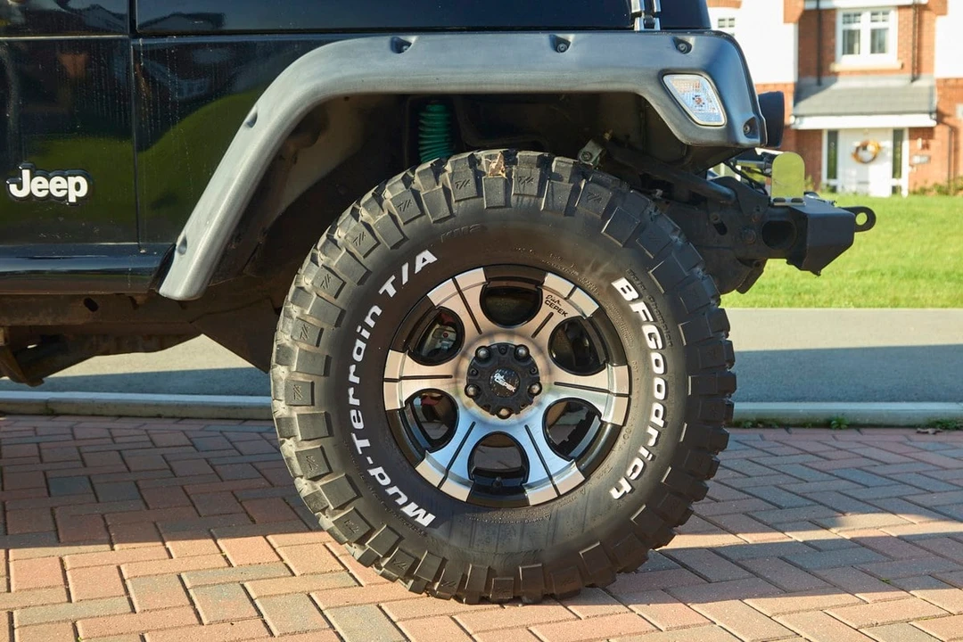 2005 Jeep TJ Wrangler - Image 5 of 30