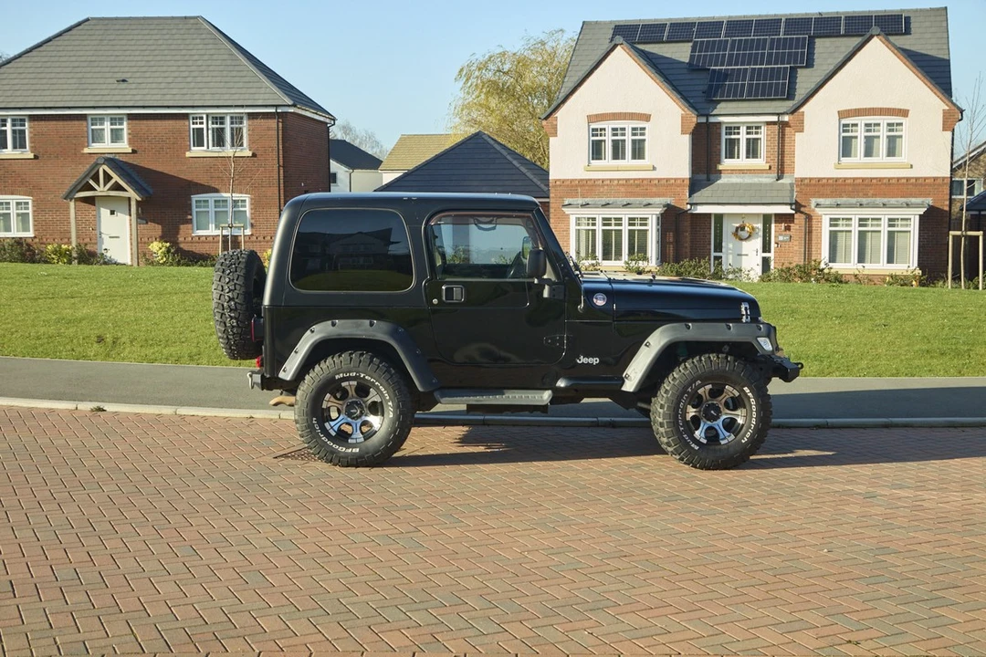 2005 Jeep TJ Wrangler - Image 21 of 30