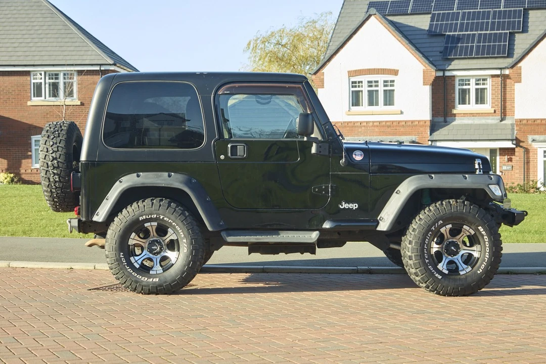 2005 Jeep TJ Wrangler - Image 24 of 30