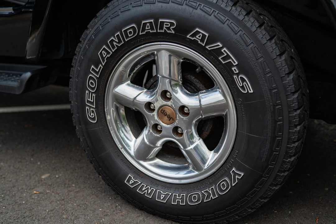 2005 Jeep TJ Wrangler - Image 9 of 30
