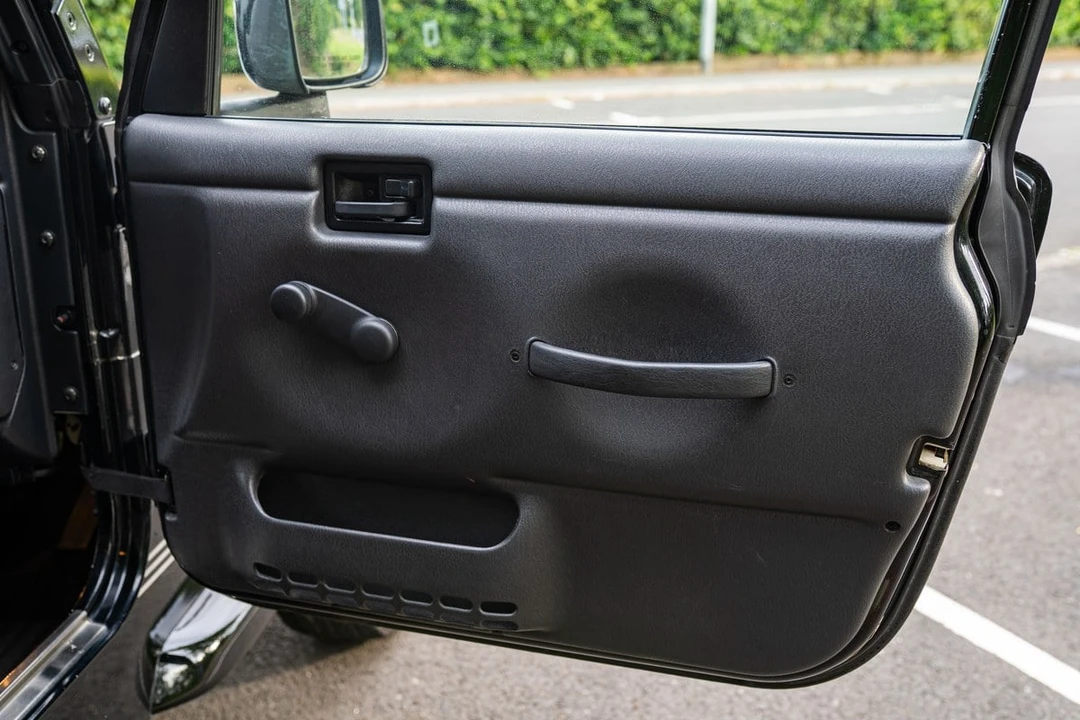 2005 Jeep TJ Wrangler - Image 13 of 30