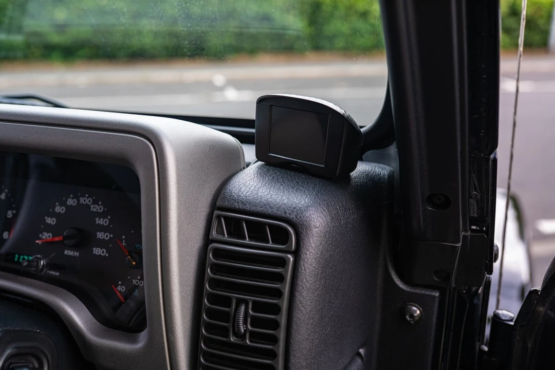 2005 Jeep TJ Wrangler - Image 16 of 30