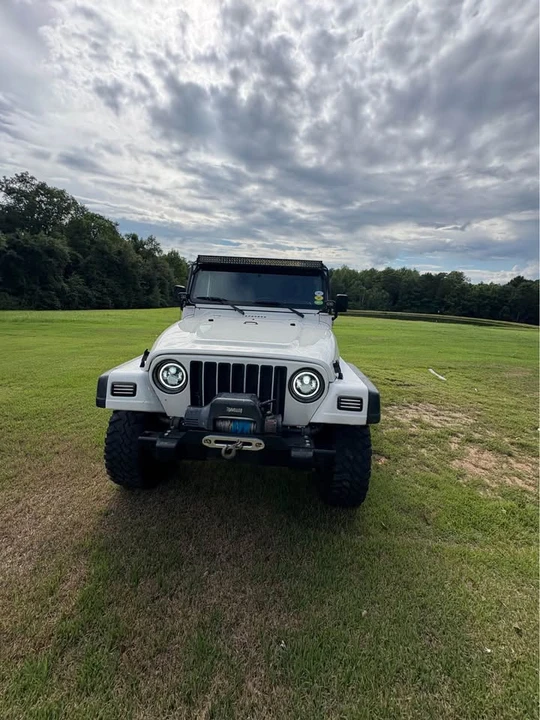 2005 Jeep TJ Wrangler - Image 2 of 16