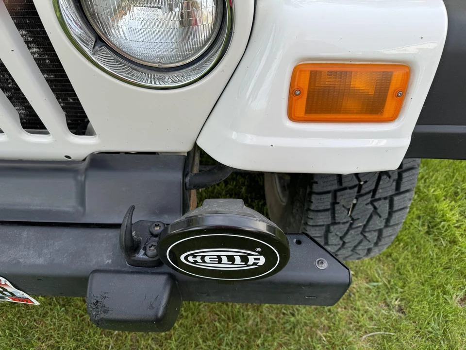 2005 Jeep TJ Wrangler - Image 10 of 31