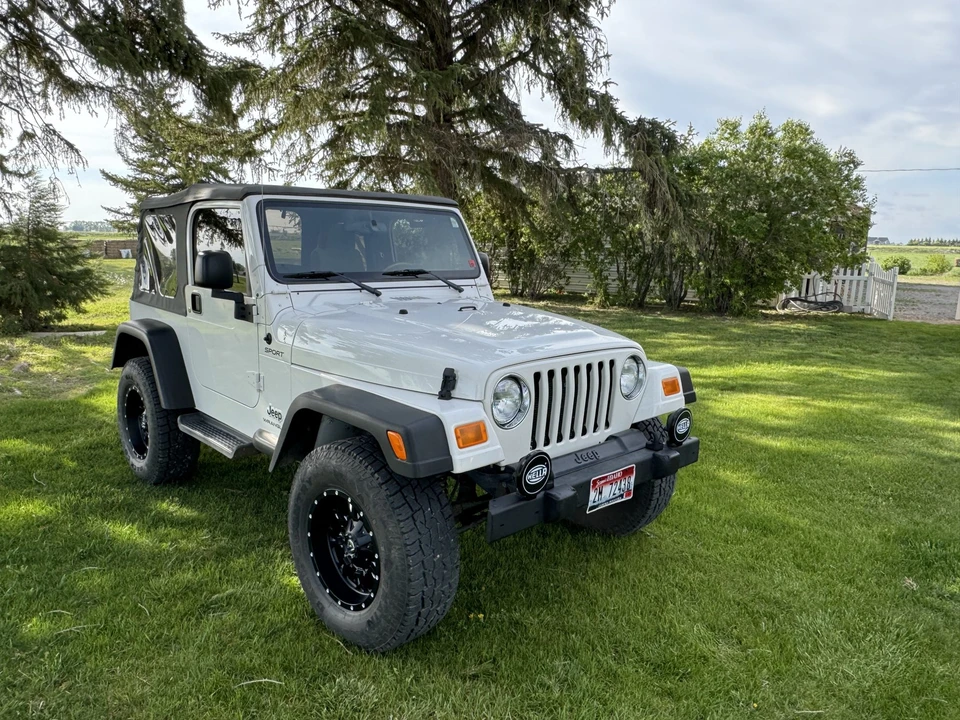 2005 Jeep TJ Wrangler - Image 2 of 31