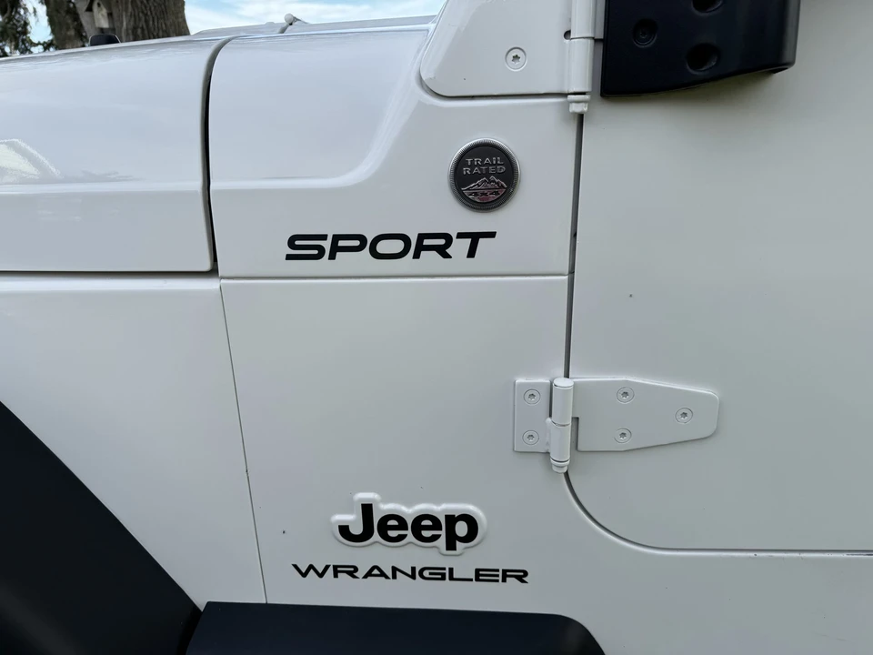2005 Jeep TJ Wrangler - Image 17 of 31