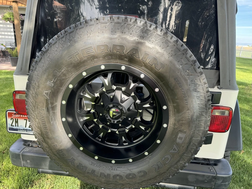 2005 Jeep TJ Wrangler - Image 25 of 31