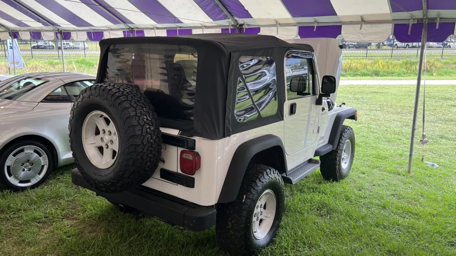 2005 Jeep TJ Wrangler - Image 2 of 6