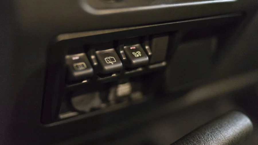 2005 Jeep TJ Wrangler - Image 10 of 12