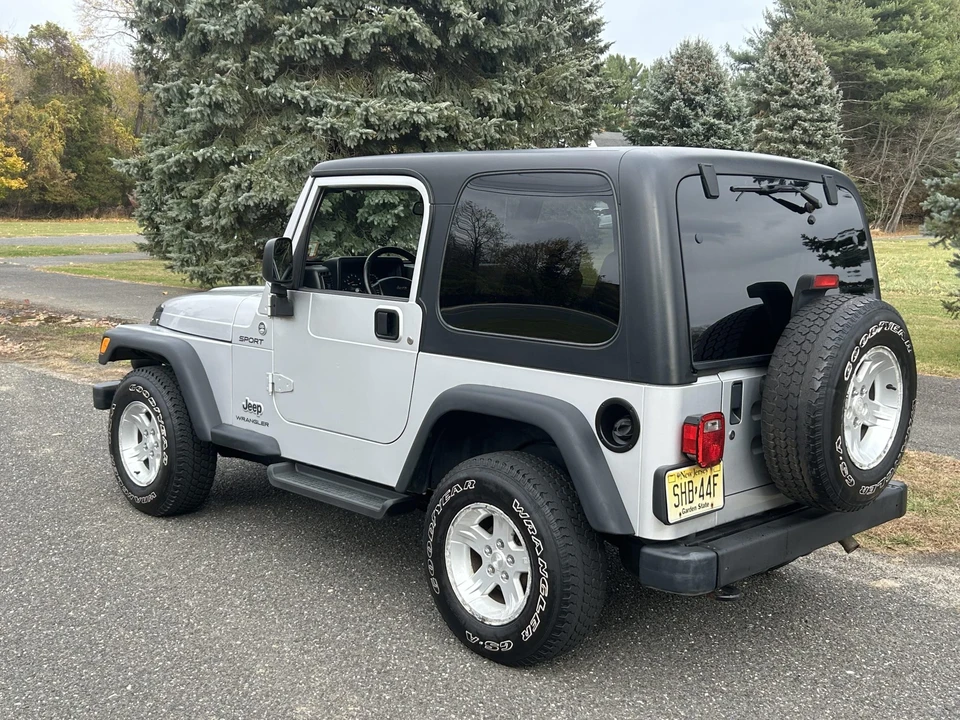 2005 Jeep TJ Wrangler - Image 18 of 31