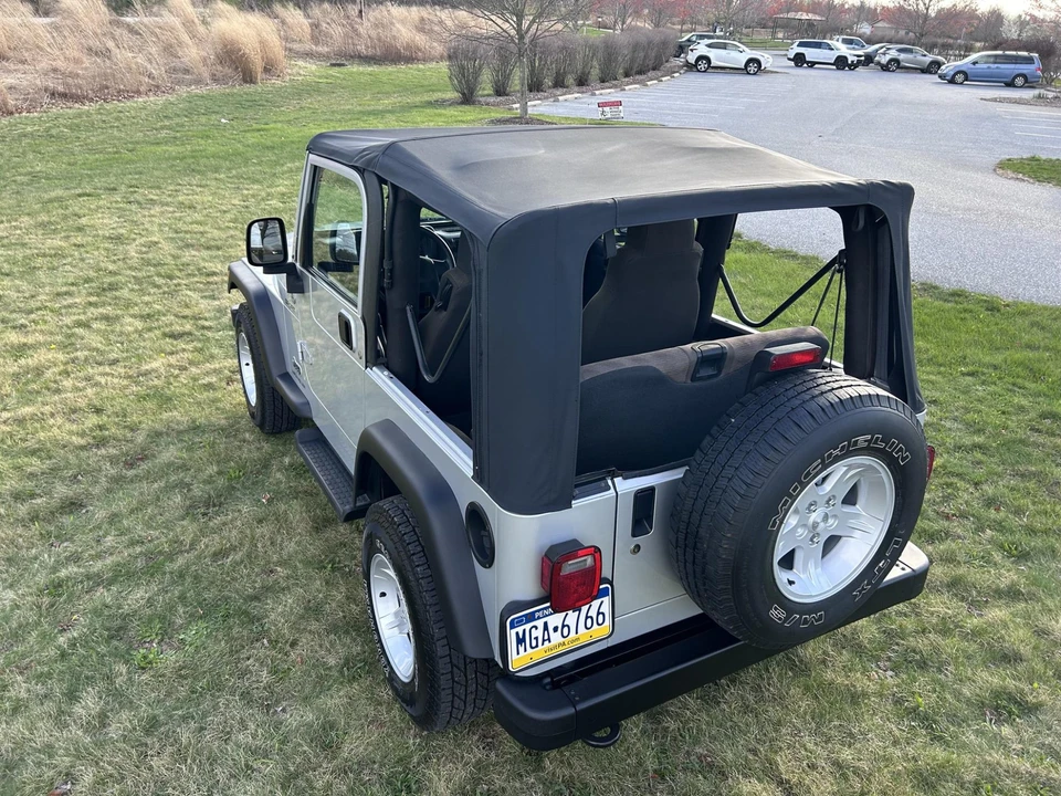 2005 Jeep TJ Wrangler - Image 10 of 31