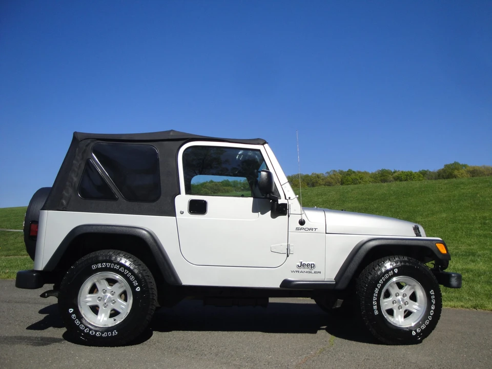 2005 Jeep TJ Wrangler - Image 22 of 31
