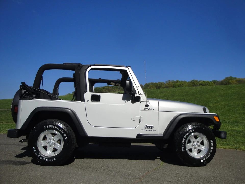 2005 Jeep TJ Wrangler - Image 5 of 31