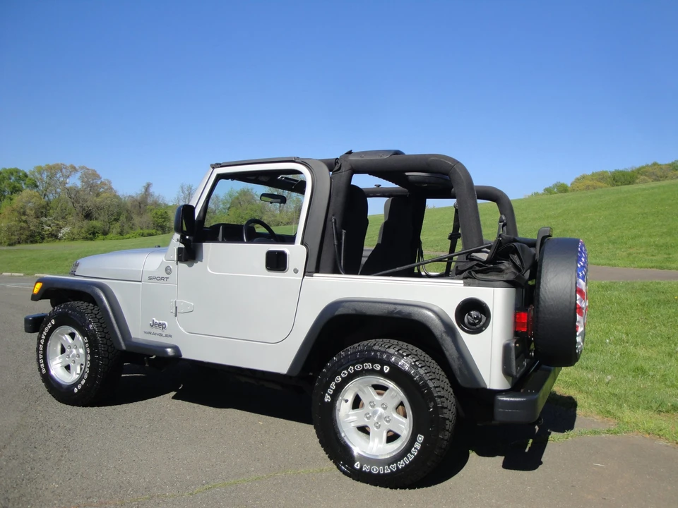 2005 Jeep TJ Wrangler - Image 10 of 31