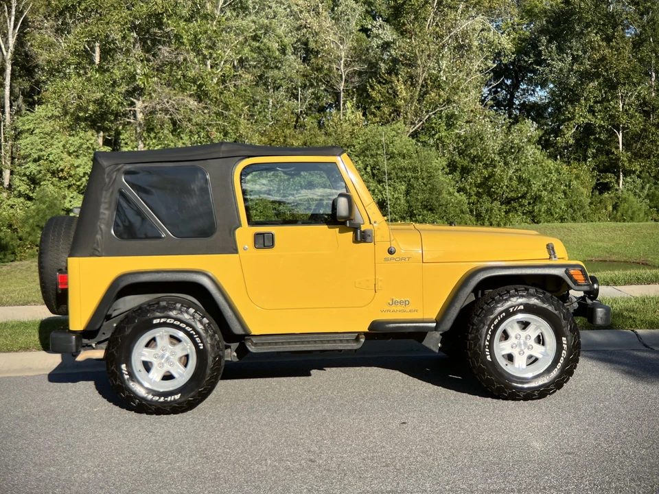 2005 Jeep TJ Wrangler - Image 10 of 31