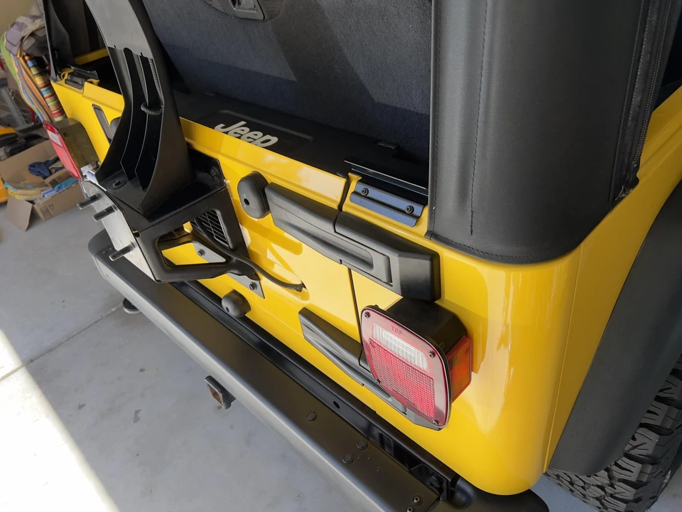 2005 Jeep TJ Wrangler - Image 22 of 31