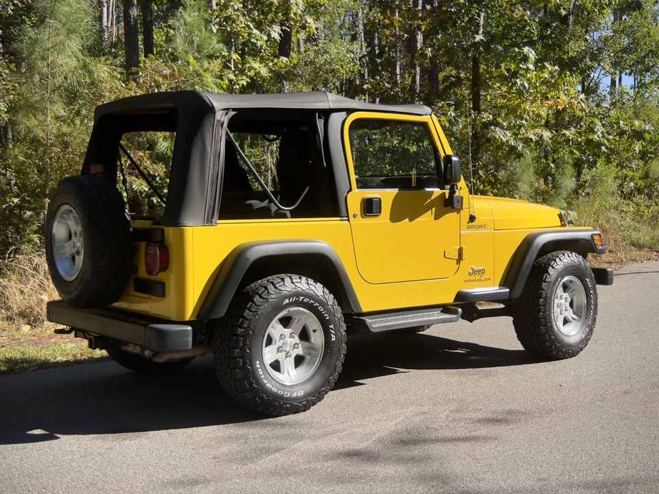 2005 Jeep TJ Wrangler - Image 14 of 31