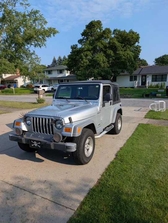 2005 Jeep TJ Wrangler - Image 3 of 3
