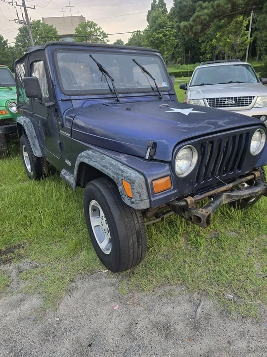 2005 Jeep TJ Wrangler - Image 2 of 13
