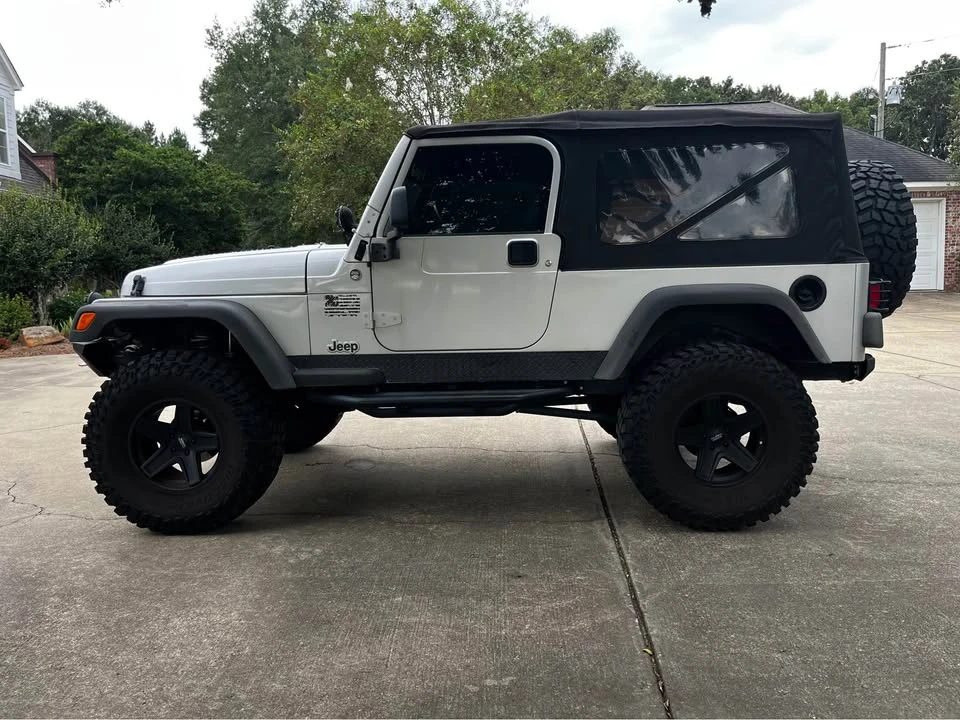 2005 Jeep TJ Wrangler - Image 2 of 8