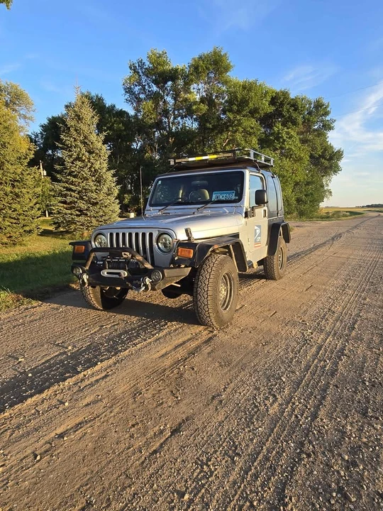 2005 Jeep TJ Wrangler - Image 2 of 4