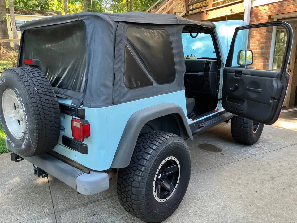 2005 Jeep TJ Wrangler - Image 12 of 16