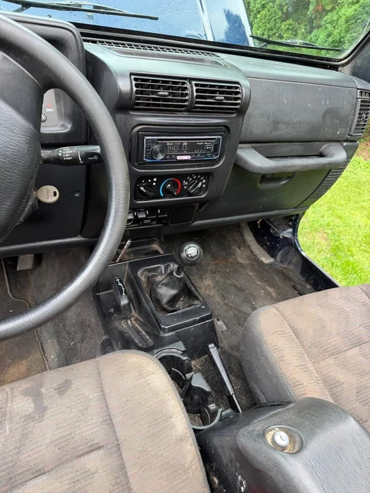 2005 Jeep TJ Wrangler - Image 7 of 15